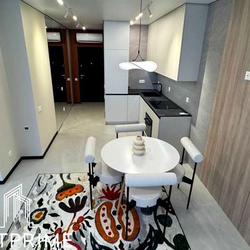 Ужгородський пров., 4/1