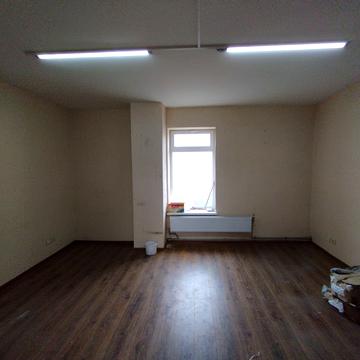 Сергія Мартина вул., 4