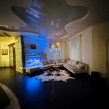 Чернігівська вул.