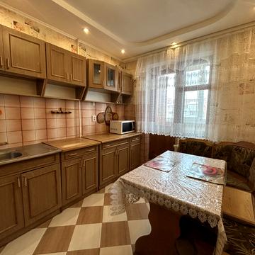 Кравчука вул., 26б