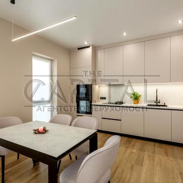 Приозерна вул.