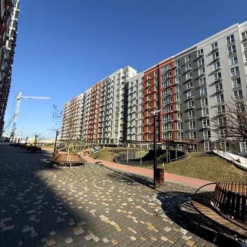 Спрейса вул., 12