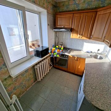 Полярна вул., 13