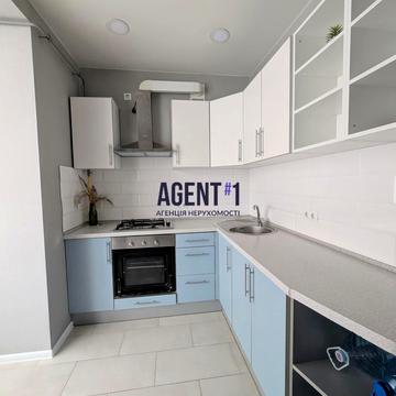 Боголюбова вул., 30