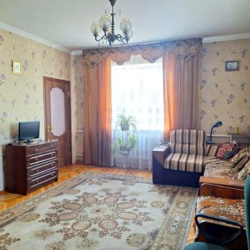 Лесі Українки, 5