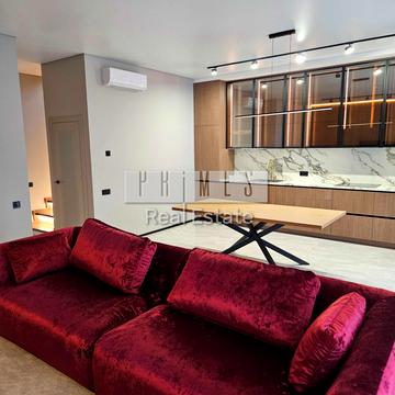 Центральна вул., 4