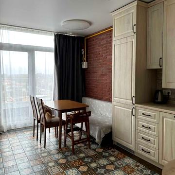 Ювілейний пров., 4/3