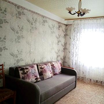 Юрія Шумського вул., 8