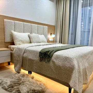 Левка Лукяненка вул. (Василя Жуковського), 6-Д