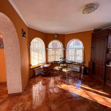 Тараса Шевченка вул.