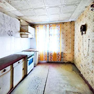 Юрія Кондратюка вул. (Комунарівська), 12