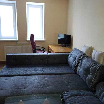 Голосіївська вул., 13-Б