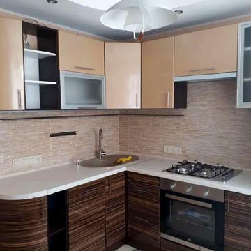 Студентська вул., 12