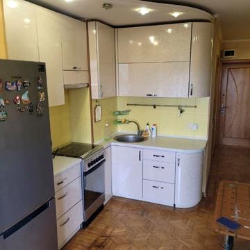 Сімї Глодан вул., 31