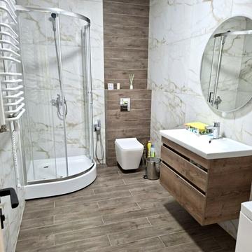 Микулинецька вул., 5