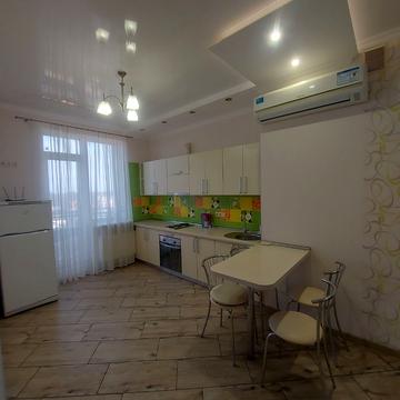 Перлинна вул., 1а