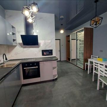 Маячний пров., 7