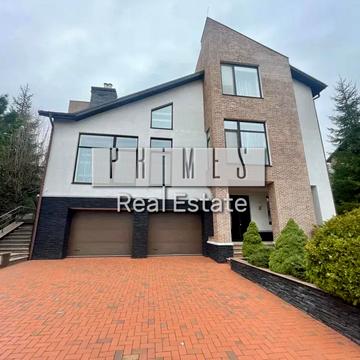 Вишнева вул., 24