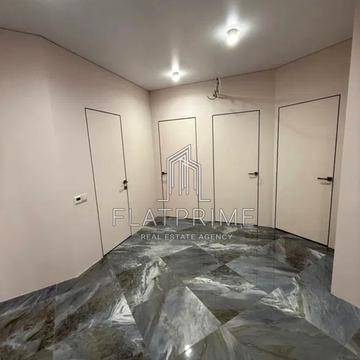 Дніпровська набережна вул., 15-Ж