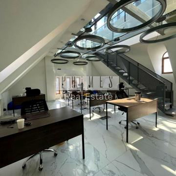 Богдана Хмельницького вул., 58-А