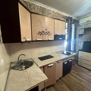 Ніни Строкатої вул. (Буніна), 39