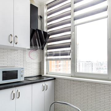 Гетьмана Мазепи вул., 144