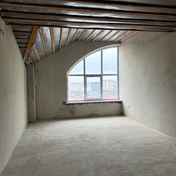 Богдана Хмельницького вул., 51е