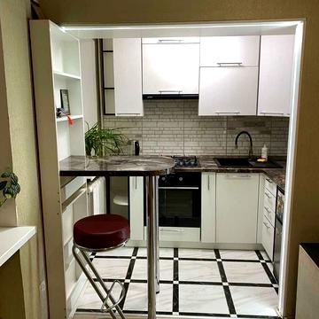 Академіка Корольова вул., 10-В