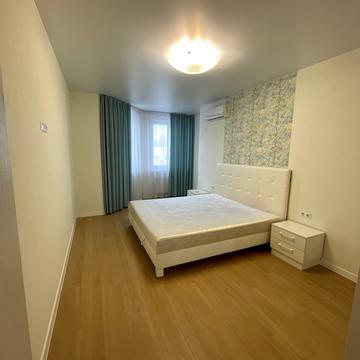 Любомира Гузара просп. (Космонавта Комарова), 26