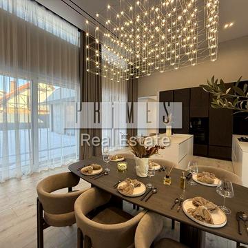 Миколи Леонтовича вул., 1