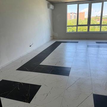 Озерна вул., (Будинок 1)