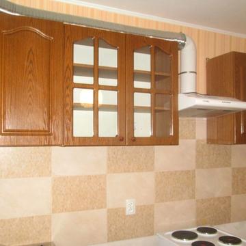 Набережна Перемоги вул., 126-Б