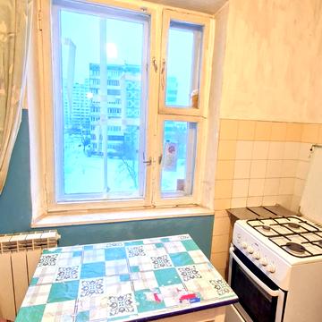 Червоної Калини просп. (Володимира Маяковського), 21