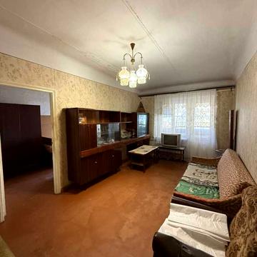 Старий Поділ вул., 10