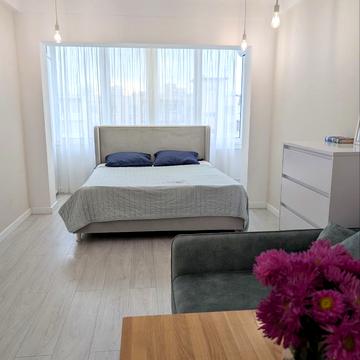 Березняківська вул., 12