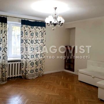 Петра Радченка вул., 4