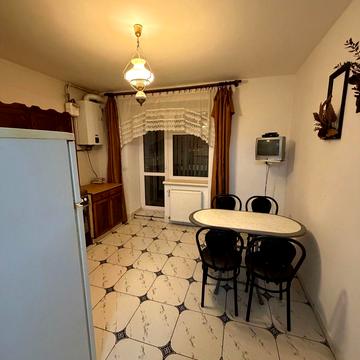 Довженка вул., 26