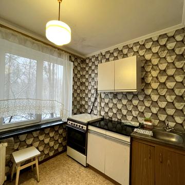 Івана Дзюби вул. (Сімї Сосніних), 12