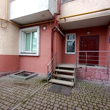 Князя Острозького вул., 46