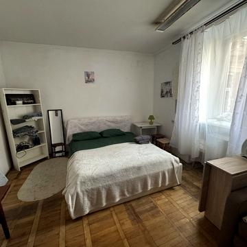 Личаківська вул. (), 3