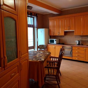 Юрія Іллєнка вул. (Мельникова), 18-Б