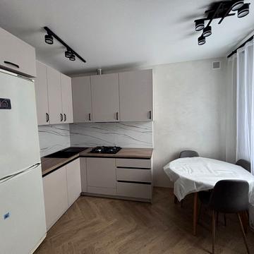 Тараса Шевченка вул., 181