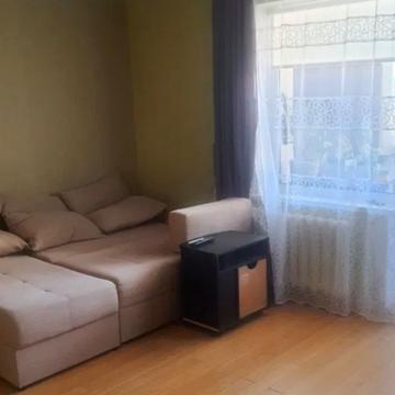 Дарницький бульв., 8