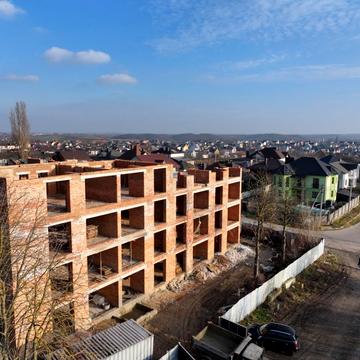 Володимира Стельмаха вул. (Курчатова), 70Б