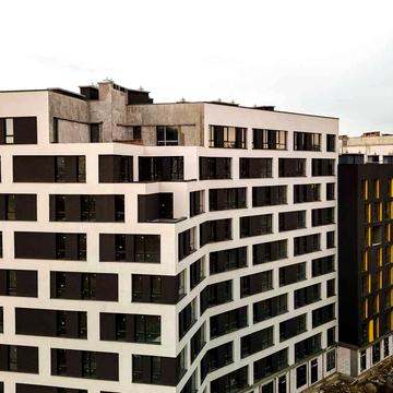 Новознесенська вул., (ЖК Вежа (будинок 1))