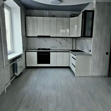 Поштовий просп. (Карла Маркса), 80