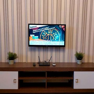 Академіка Павлова вул., 162