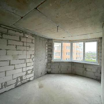 Будівельників вул., (Будинок)