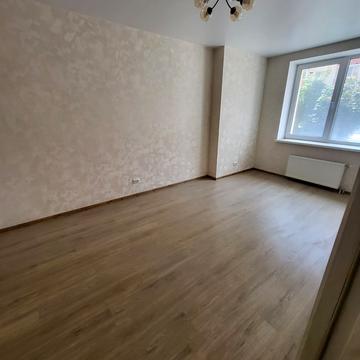 Панаса Мирного вул., 22/1