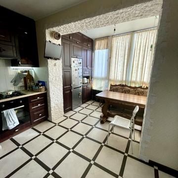 2-й Мирний пров., 8